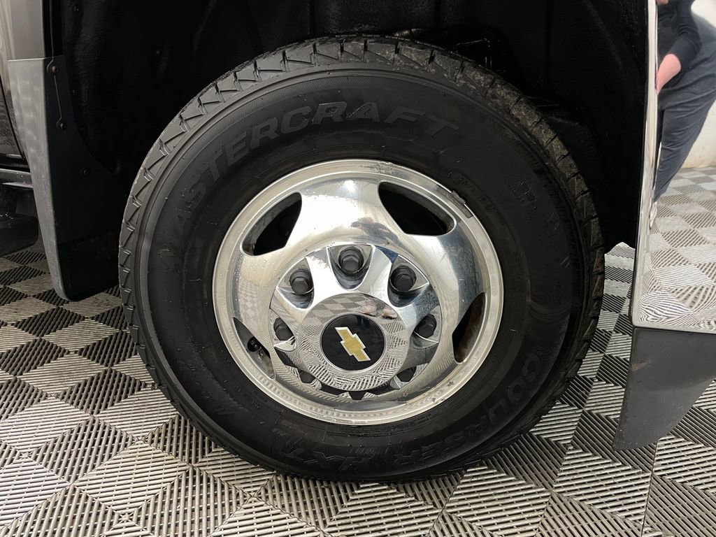 Used 2015 Chevrolet Silverado 3500 LTZ w/ Duramax Plus Package image 54