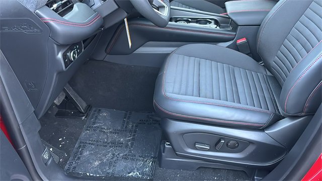 New 2026 Ford Explorer ST-Line w/ ST-Line Street Pack image 25