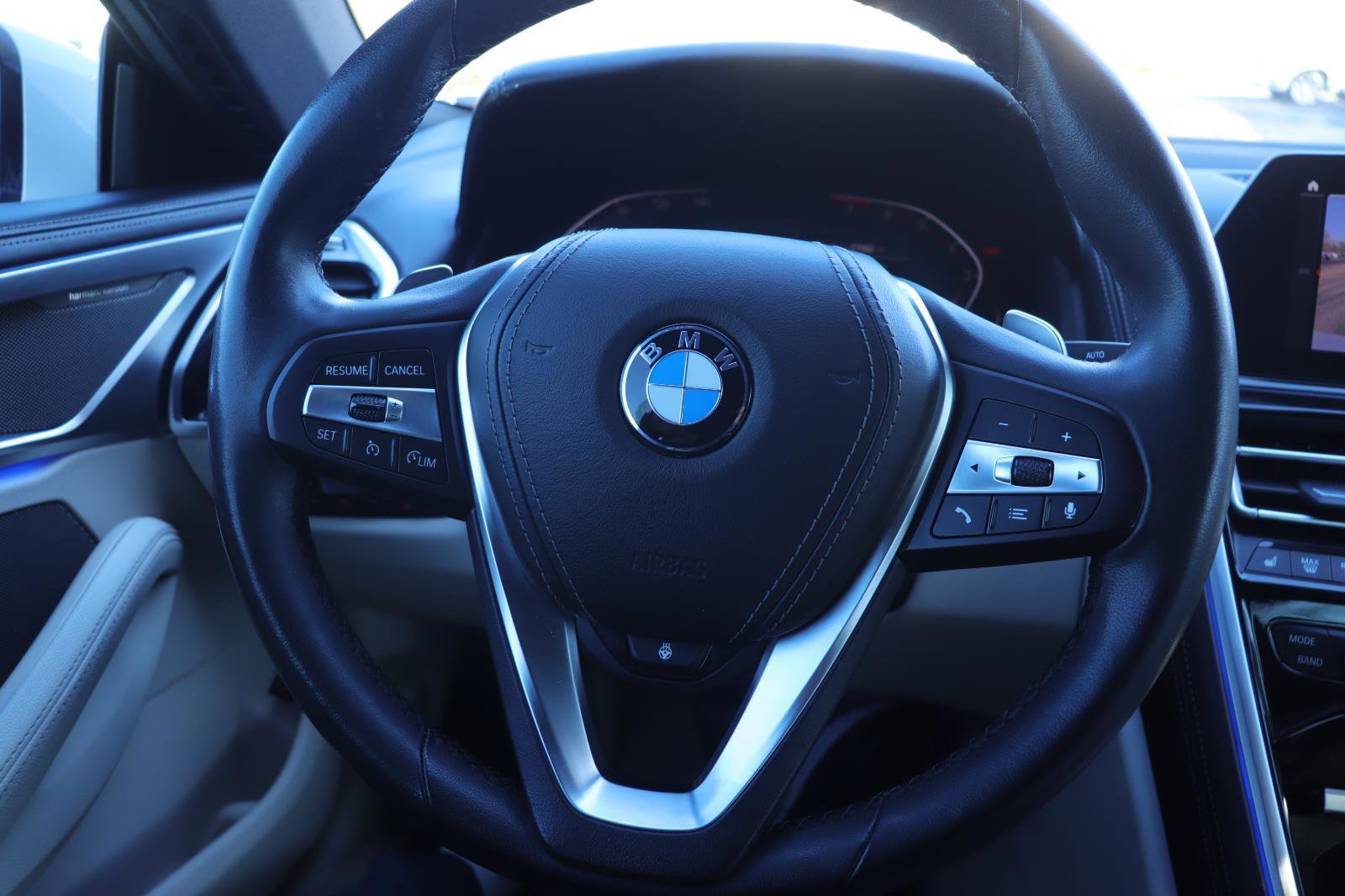 Used 2020 BMW 840i Convertible w/ Driving Assistance Package 2 image 31