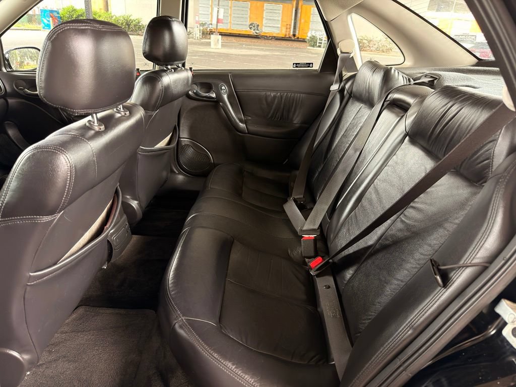Used 2001 Saturn L-Series L200 FWD image 24