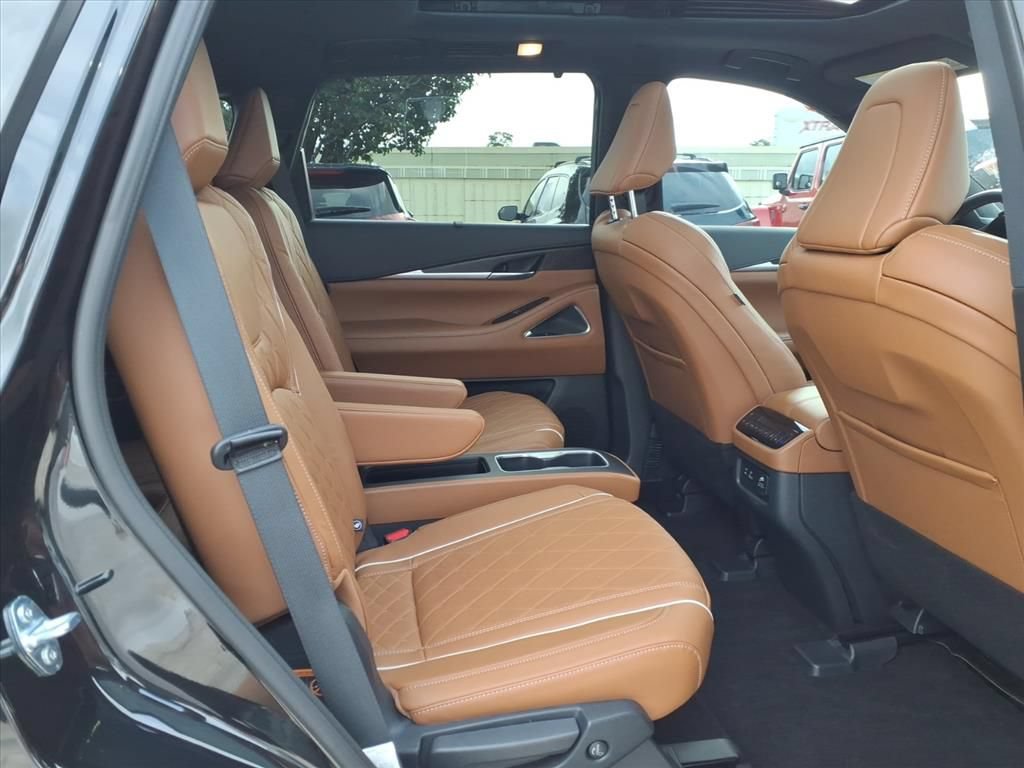 Used 2025 INFINITI QX60 Autograph w/ Cargo Package AWD/4WD image 15