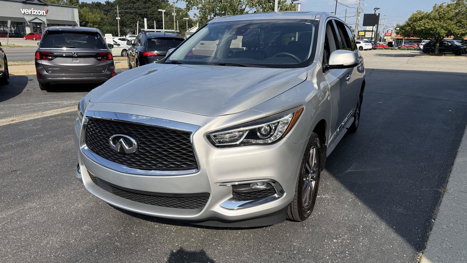 Used 2019 INFINITI QX60 Pure AWD/4WD image 9
