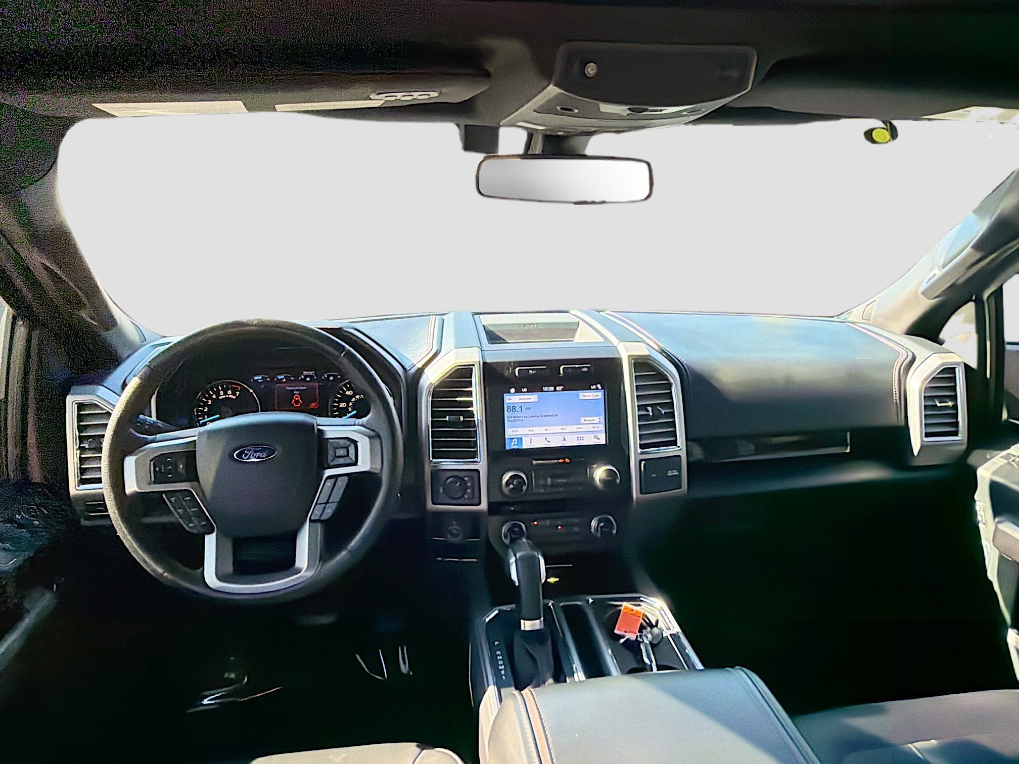 Used 2016 Ford F150 Platinum w/ Technology Package image 15