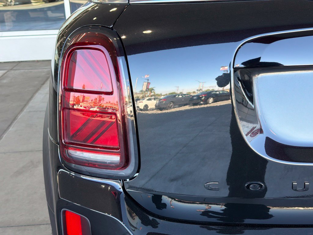 Used 2023 MINI Cooper Countryman S FWD image 11