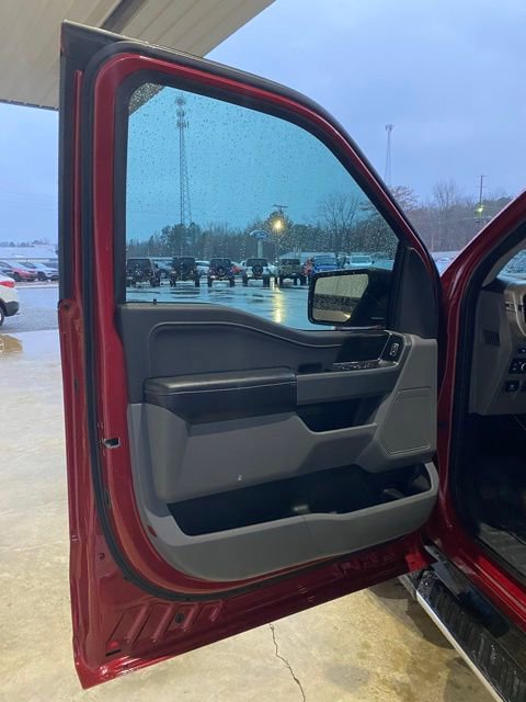 Used 2021 Ford F150 XLT w/ Equipment Group 302A High image 22