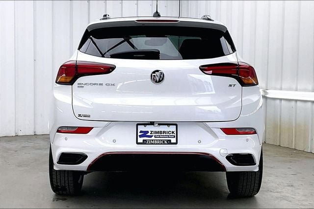 Used 2020 Buick Encore GX Essence w/ Advanced Technology Package AWD/4WD image 4