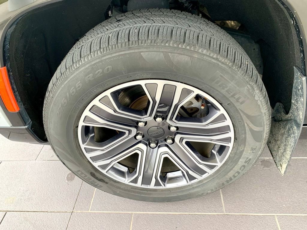 Used 2022 Jeep Wagoneer Series III w/ Convenience Group I RWD image 9