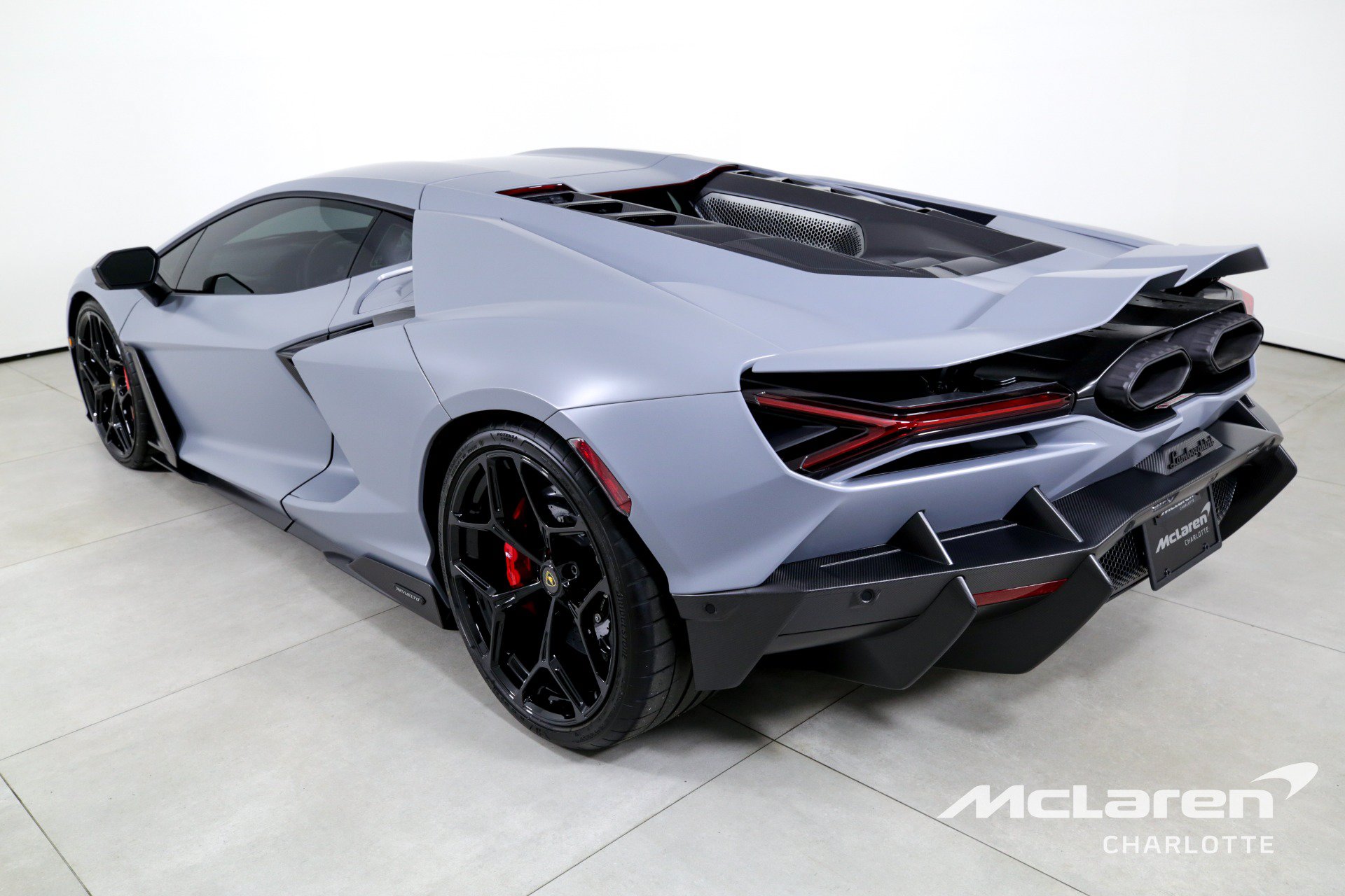 Used 2024 Lamborghini Revuelto AWD/4WD image 7