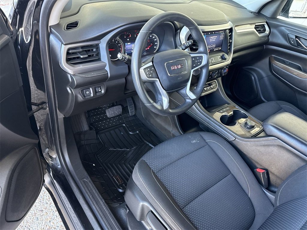 Certified 2023 GMC Acadia SLE image 10