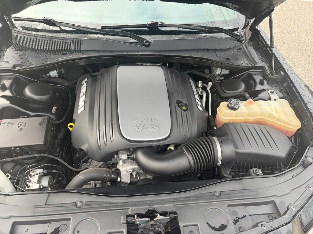 Used 2021 Chrysler 300 S w/ S Model Appearance Package RWD image 19