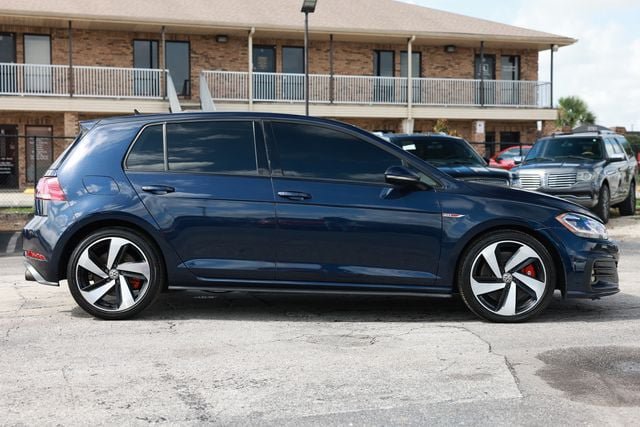 Used 2018 Volkswagen GTI SE FWD image 16