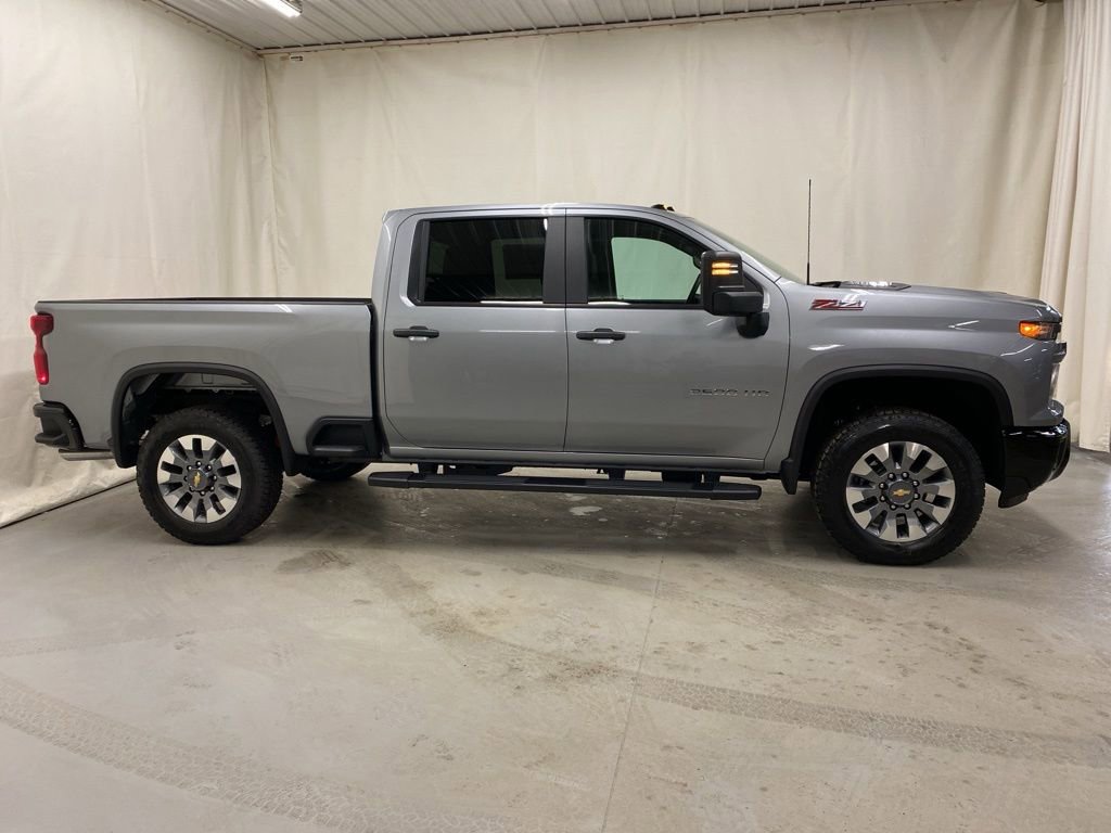 Used 2020 Chevrolet Silverado 2500 High Country w/ Z71 Off-Road Package image 9