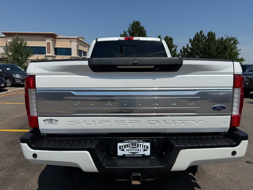 Used 2019 Ford F350 Platinum w/ Platinum Ultimate Package image 4