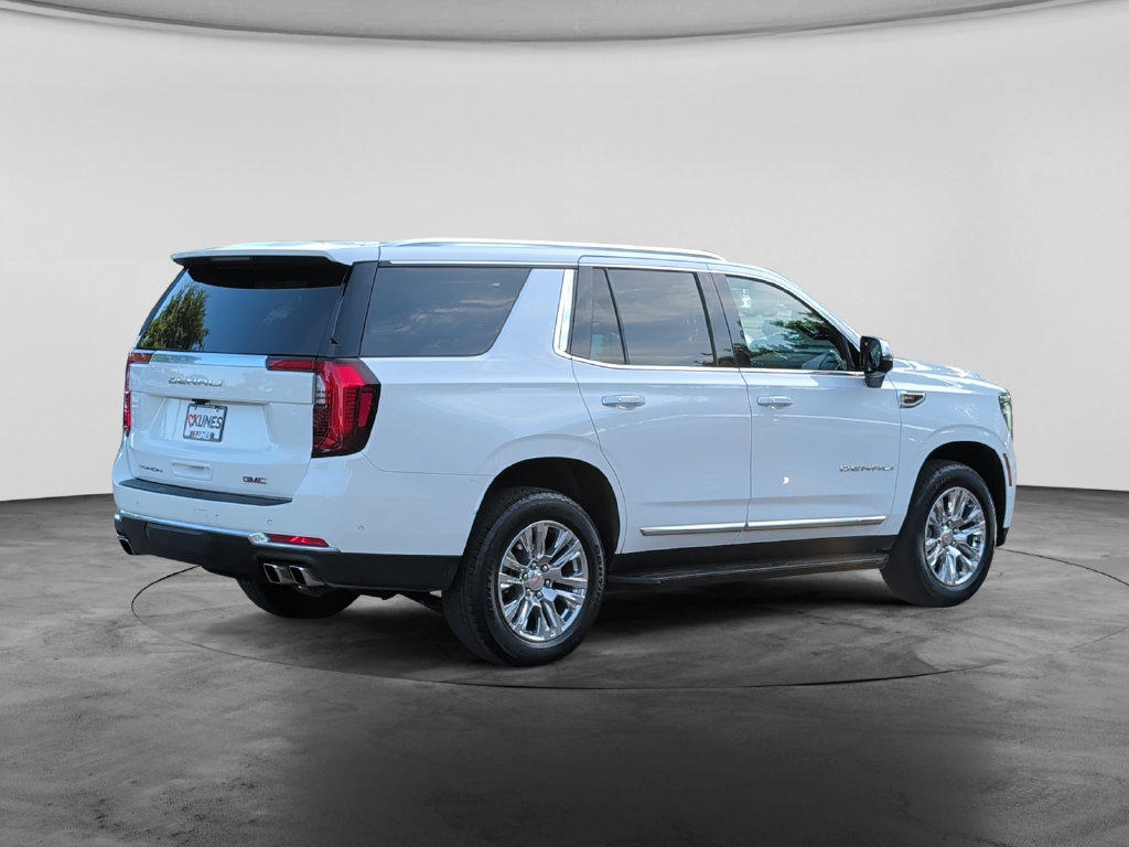 Used 2025 GMC Yukon Denali AWD/4WD image 7