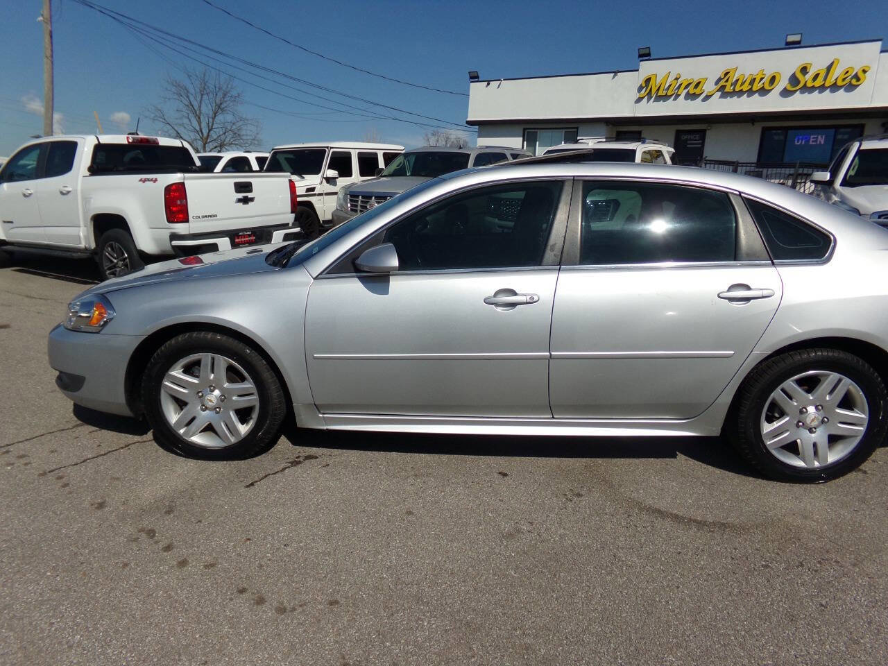 Used 2011 Chevrolet Impala LT w/ Luxury Edition Package image 51