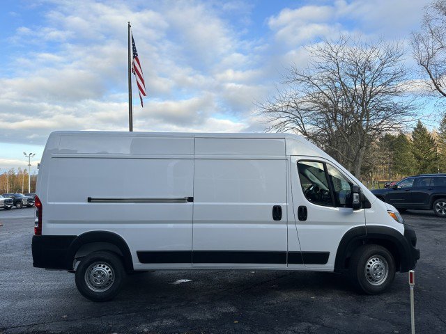 New 2026 RAM ProMaster 2500 w/ Quick Order Package 22G SLT image 7