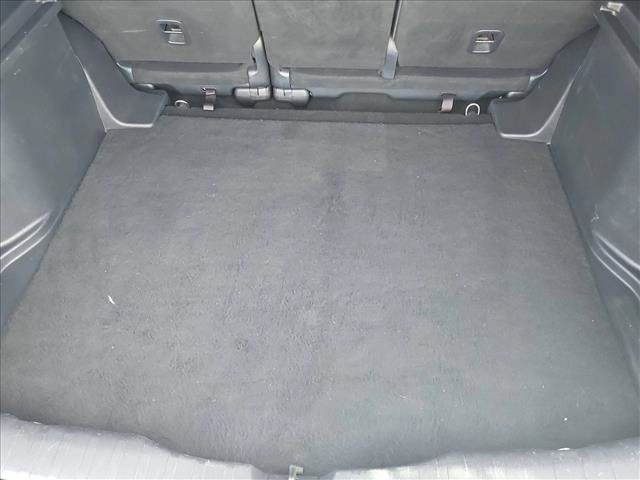 Used 2010 Honda CR-V LX image 6