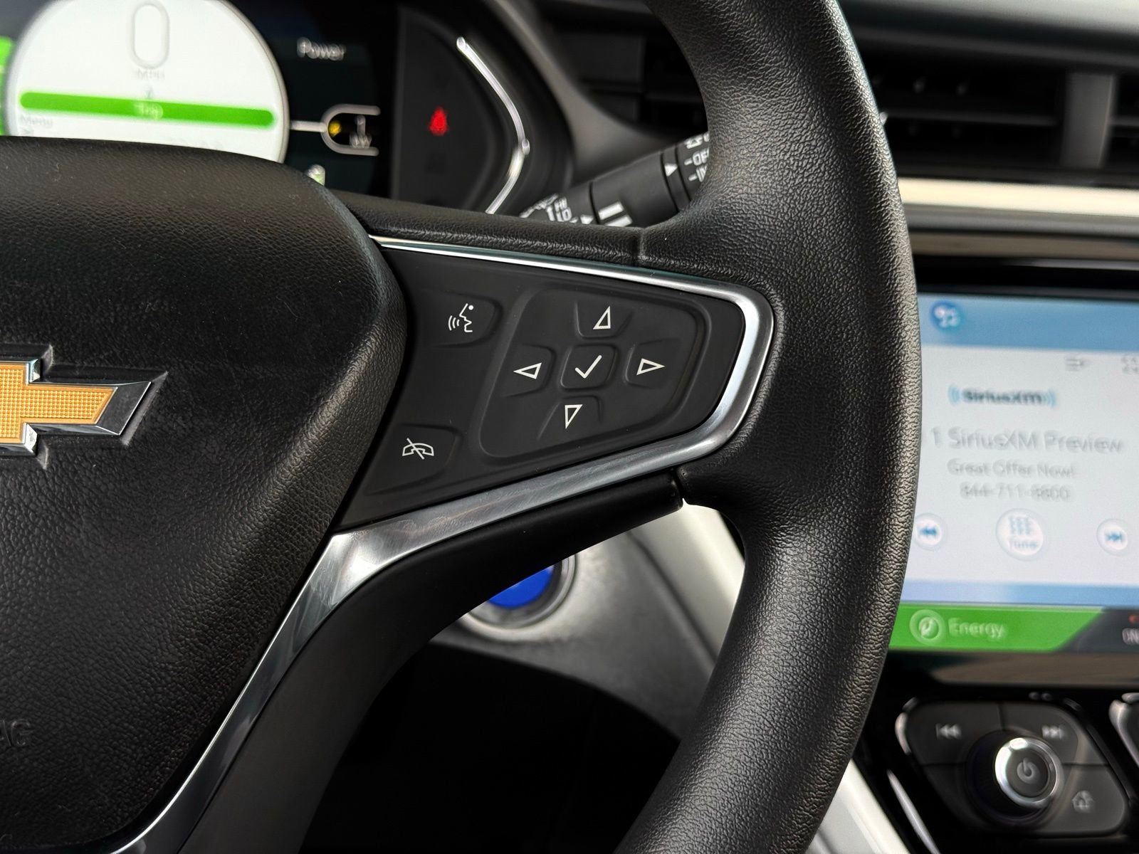 Used 2018 Chevrolet Bolt LT FWD image 31