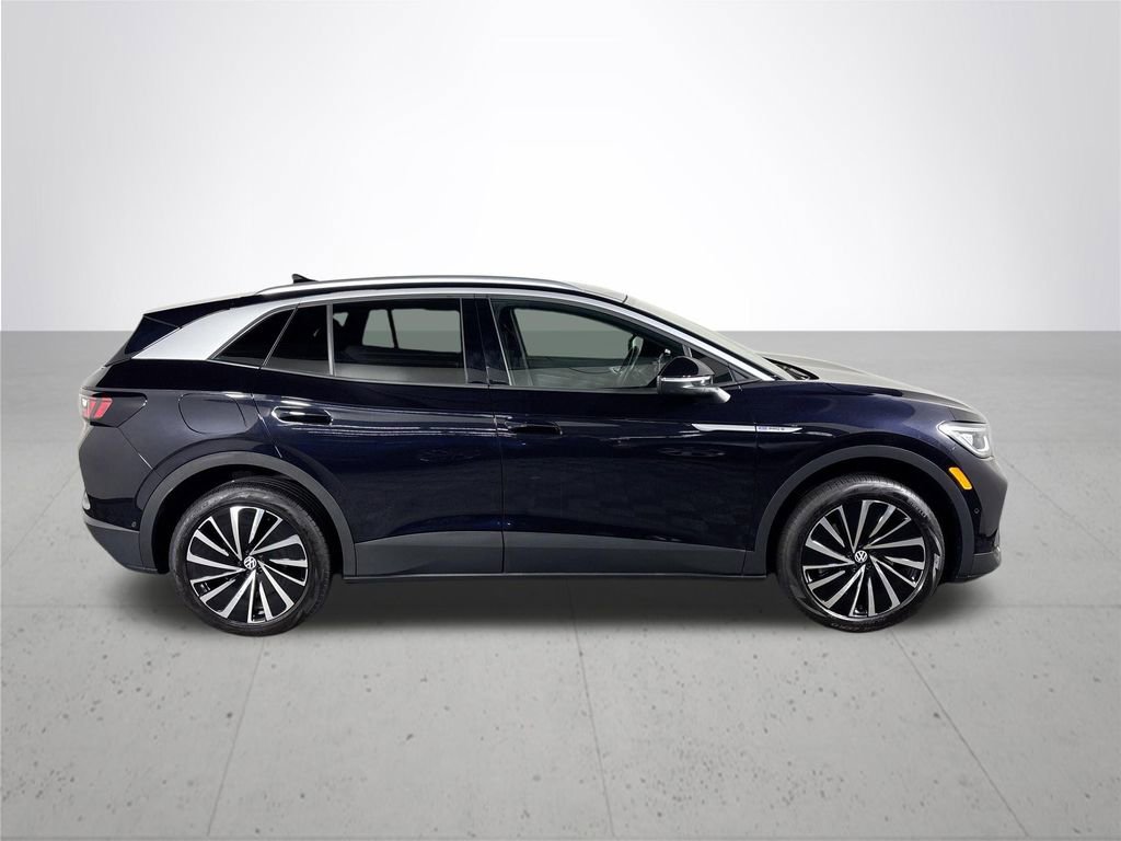 Certified 2023 Volkswagen ID.4 Pro S Plus AWD/4WD image 5