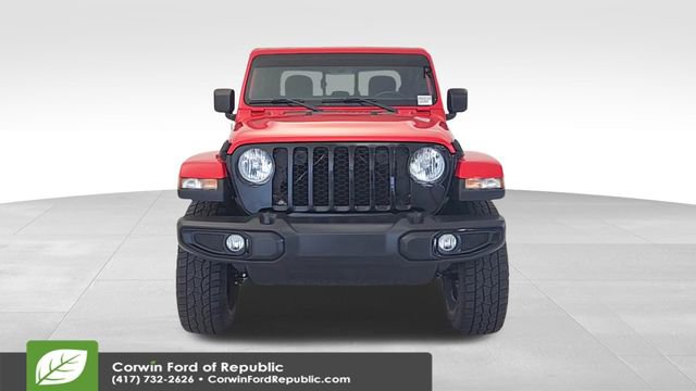 Used 2021 Jeep Gladiator Willys image 2