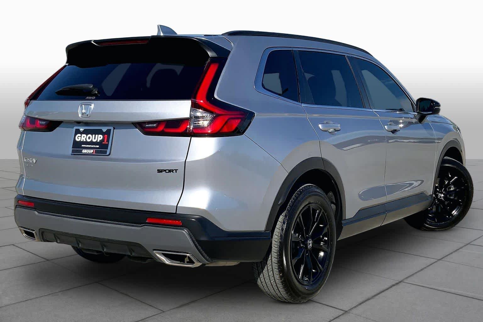 Used 2025 Honda CR-V Sport image 13