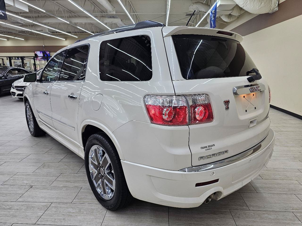 Used 2012 GMC Acadia Denali FWD image 8