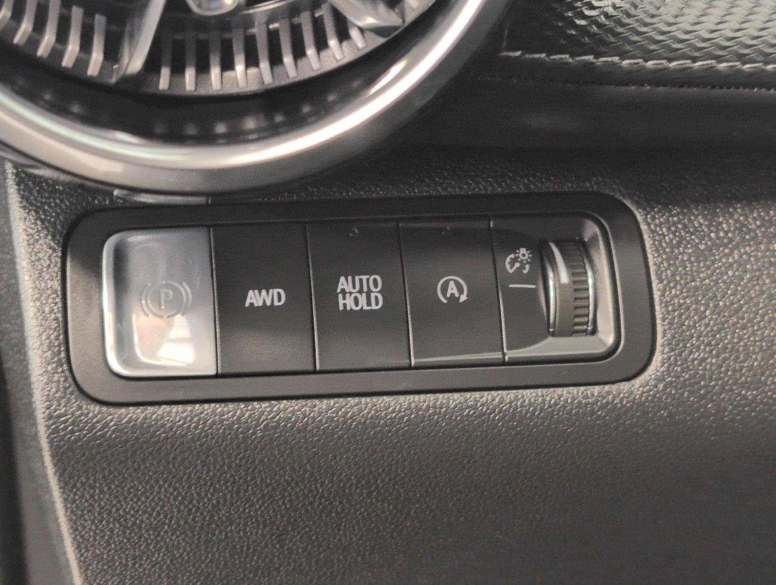 Certified 2026 Chevrolet Equinox LT w/ Convenience Package II AWD/4WD image 10