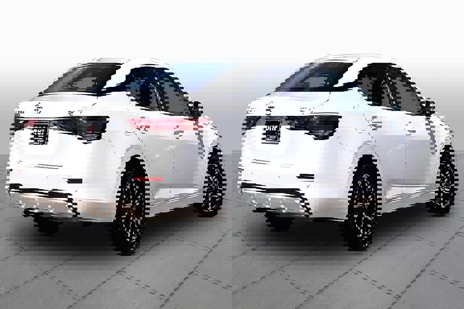 Used 2024 Nissan Sentra SV image 14