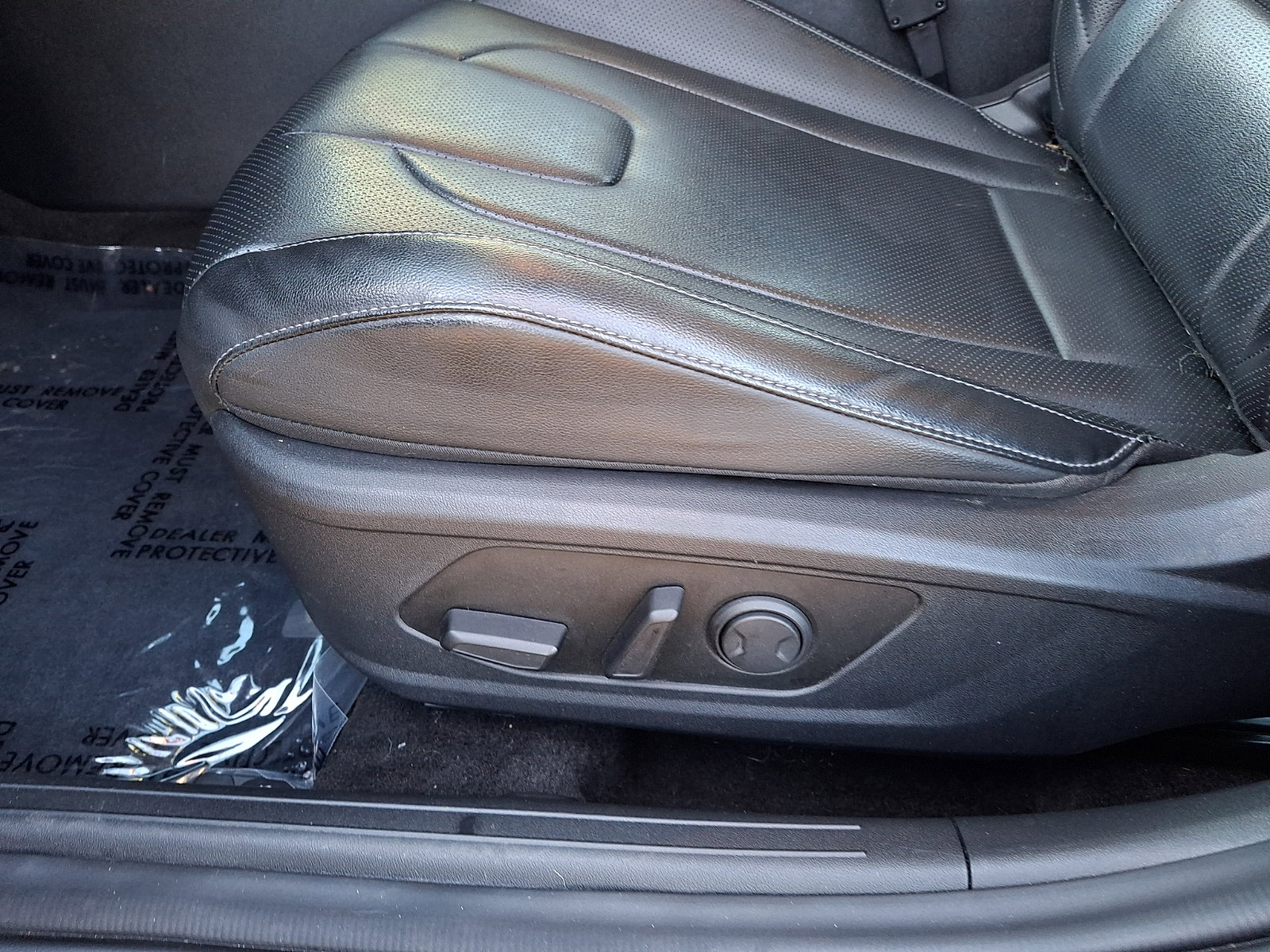 Certified 2024 Hyundai Elantra Limited FWD image 14