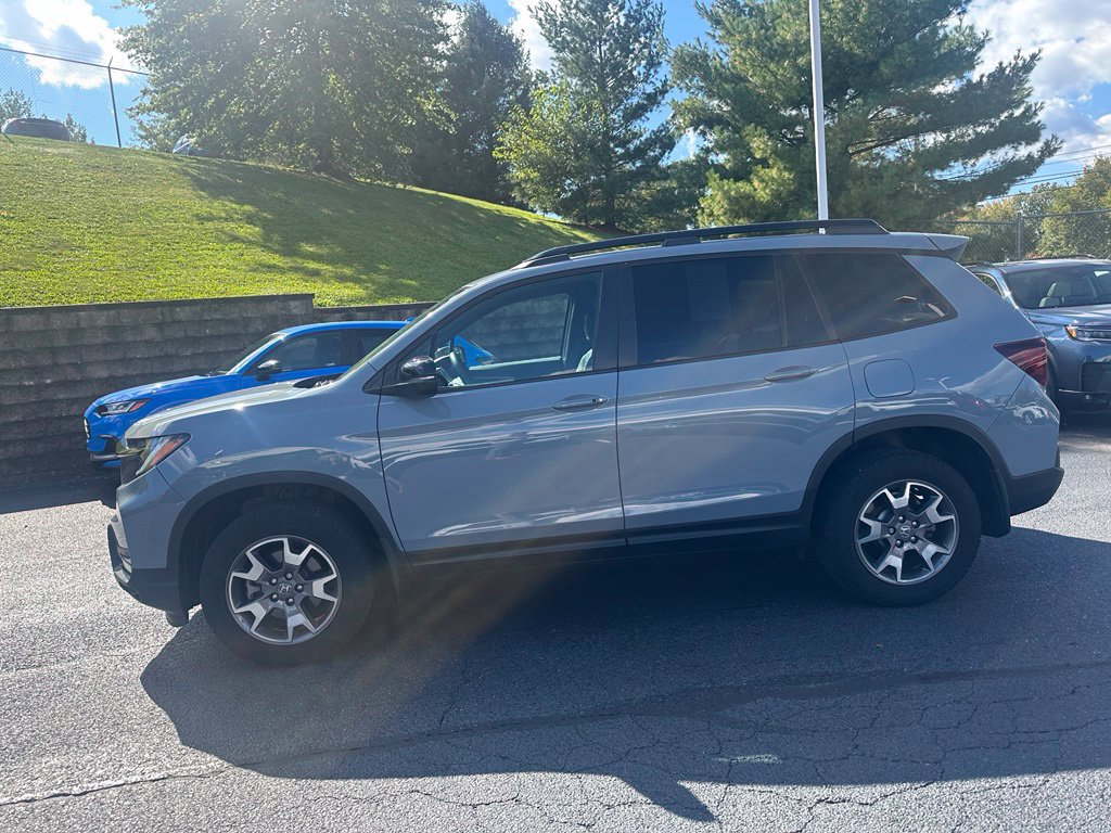Used 2023 Honda Passport TrailSport image 5