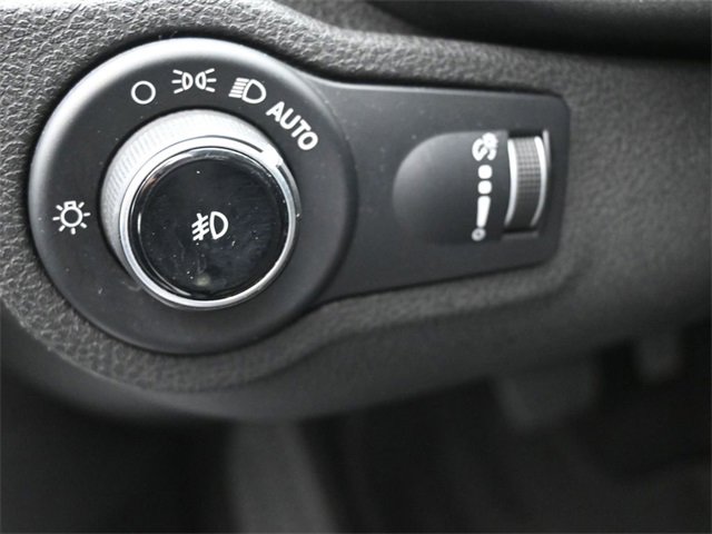 Used 2016 FIAT 500X Trekking image 21