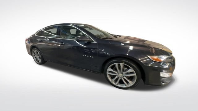 Used 2023 Chevrolet Malibu LT FWD image 2