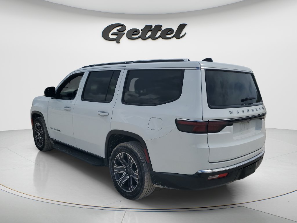Used 2024 Jeep Wagoneer Series II w/ Flexible Seating Group AWD/4WD image 7