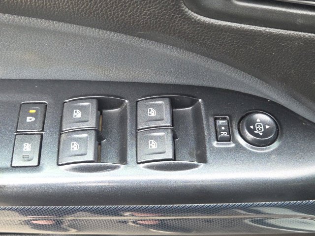 Used 2018 Chevrolet Colorado Z71 AWD/4WD image 18