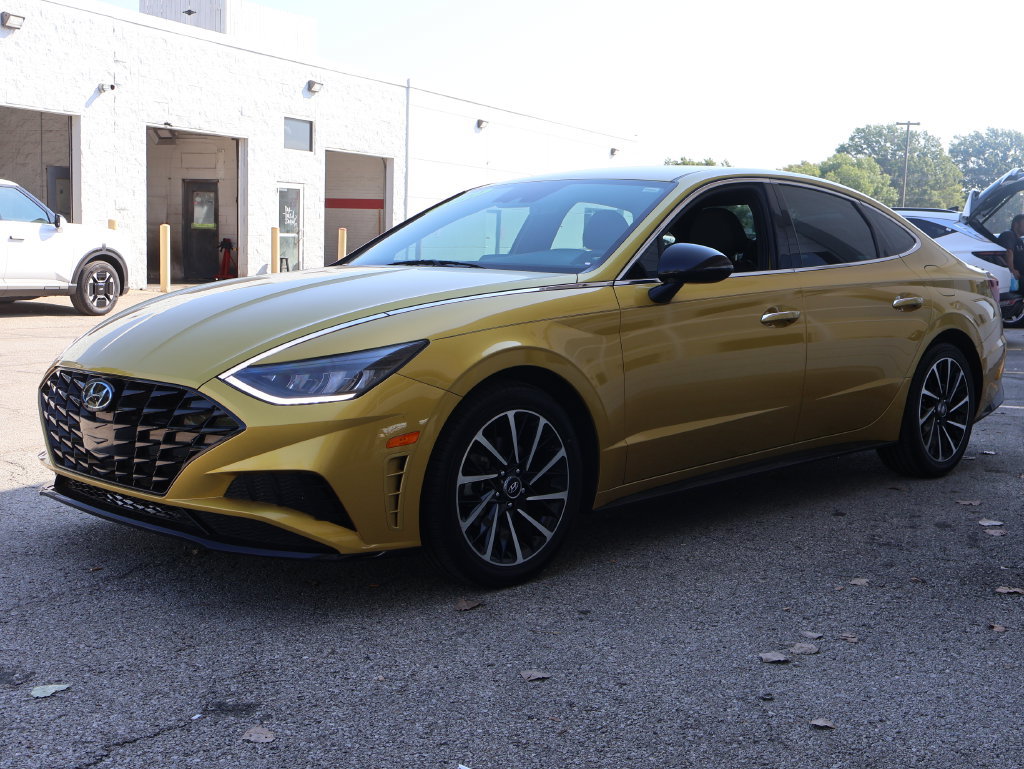 Used 2020 Hyundai Sonata SEL Plus FWD image 3