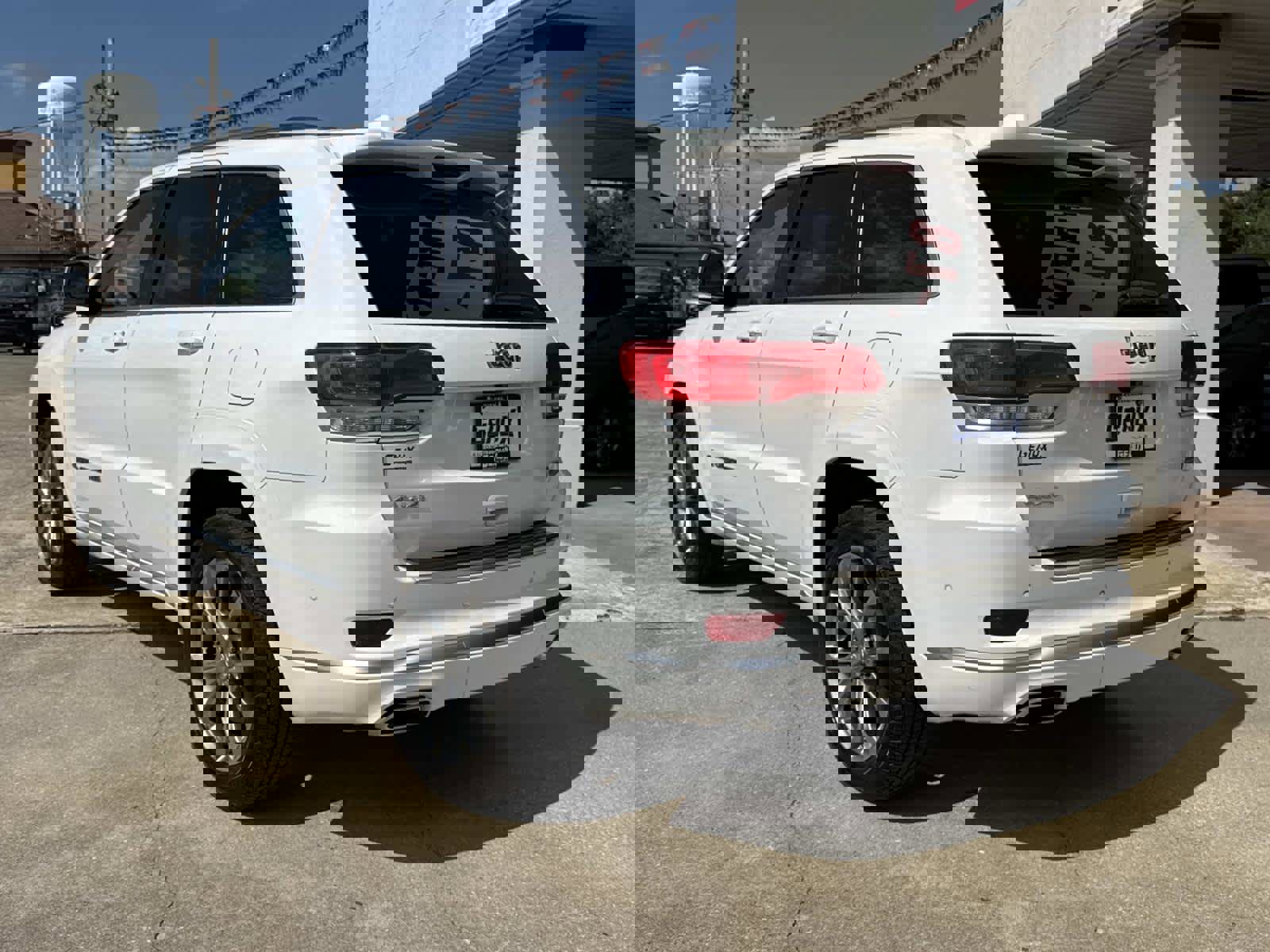 Used 2021 Jeep Grand Cherokee Summit w/ Platinum Series Group image 8