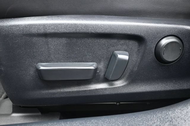 Used 2022 Lexus IS 300 w/ Premium Package RWD image 8