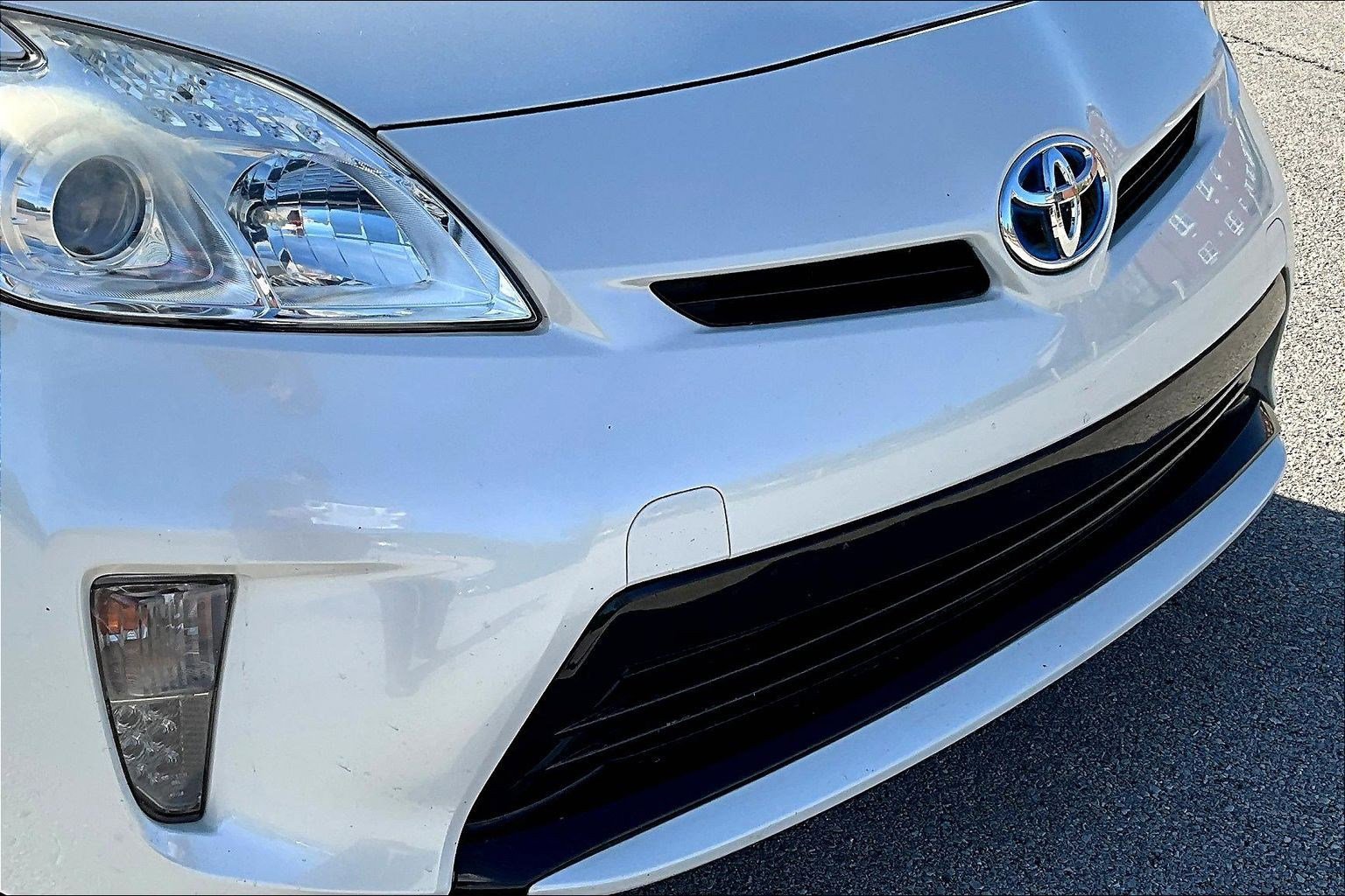 Used 2014 Toyota Prius Four image 30