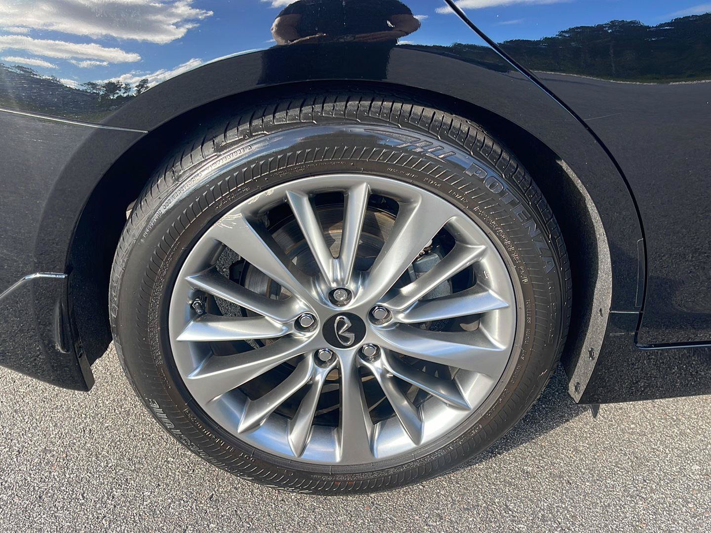 Used 2023 INFINITI Q50 Luxe w/ Cargo Package RWD image 11