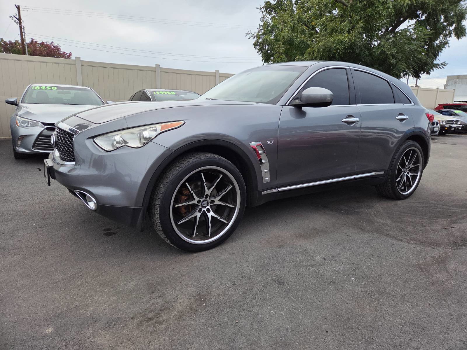 Used 2017 INFINITI QX70 AWD