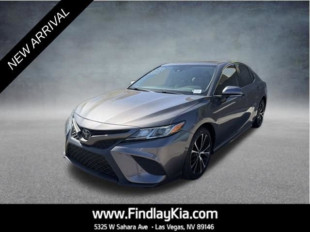 Used 2019 Toyota Camry SE w/ Convenience Package FWD image 1
