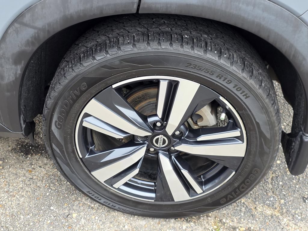 Used 2021 Nissan Rogue SL FWD image 42