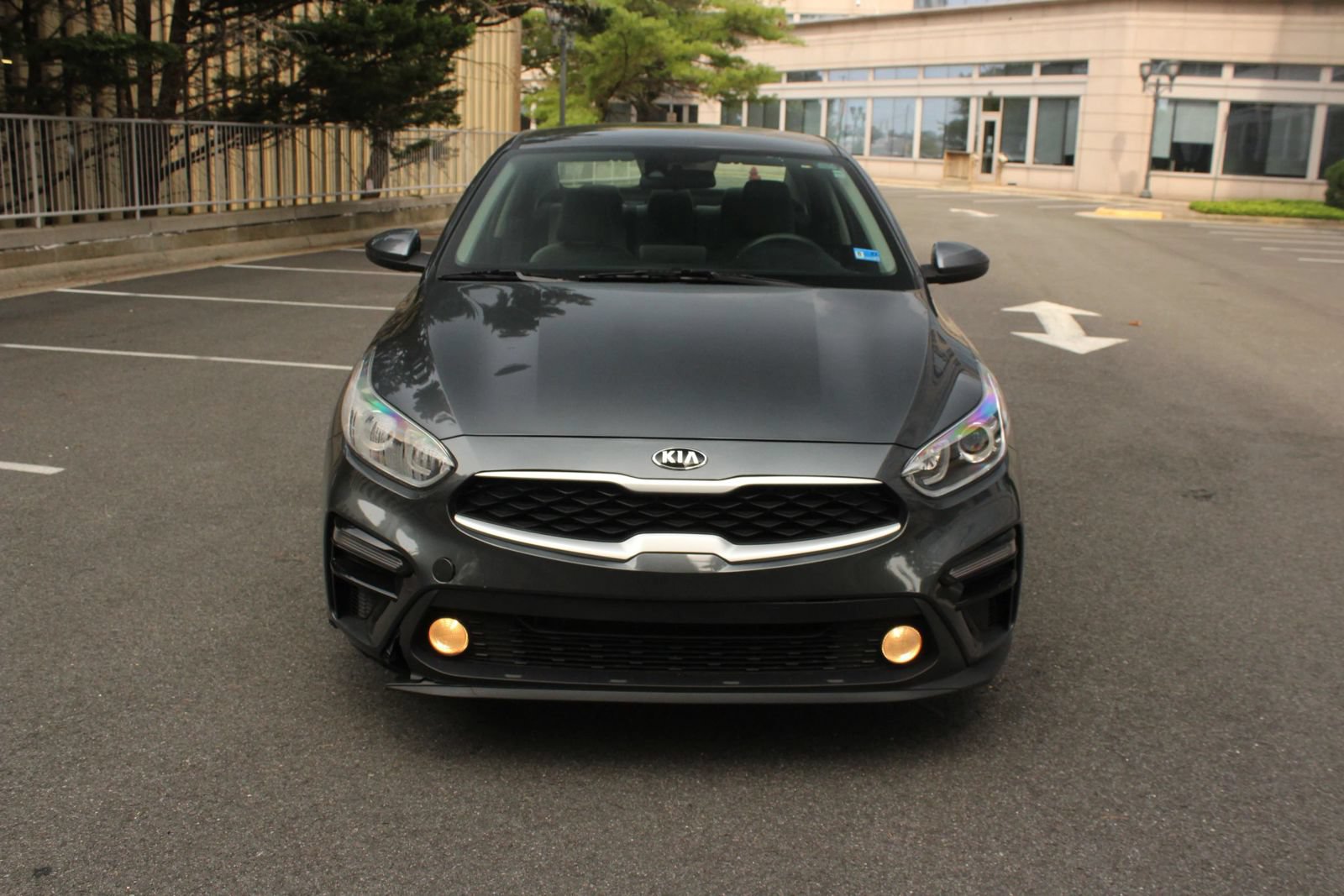 Used 2021 Kia Forte LXS FWD image 3