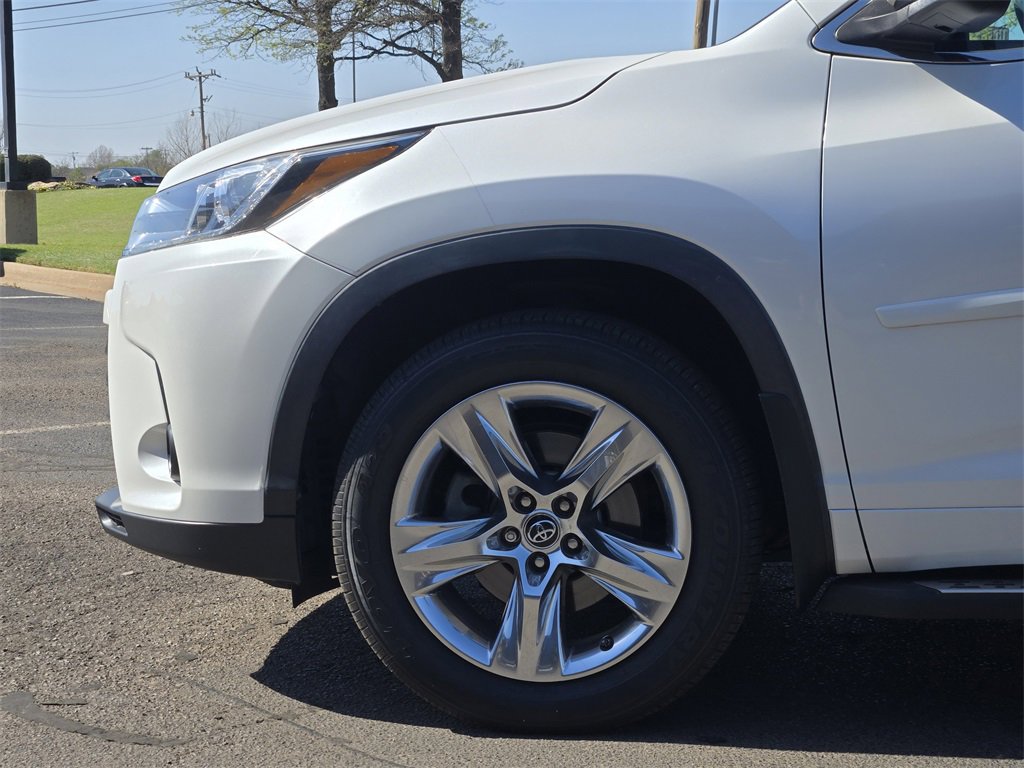 Used 2018 Toyota Highlander Limited w/ Protection Package #3 image 8