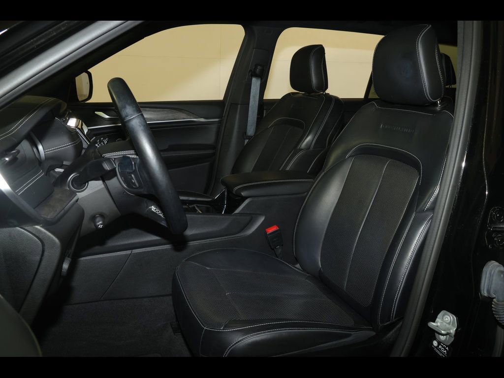 Used 2021 Jeep Grand Cherokee L Overland image 25