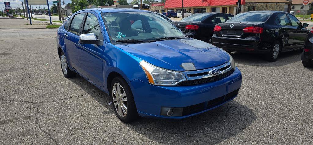 Used 2010 Ford Focus SEL FWD image 2