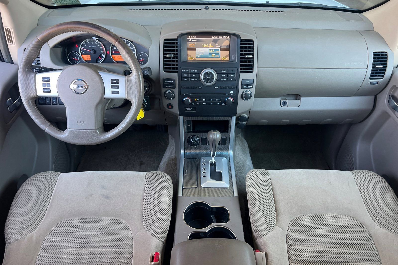 Used 2012 Nissan Pathfinder SV AWD/4WD image 13