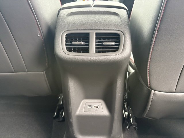 Used 2023 Buick Envision Essence w/ Technology Package I image 18