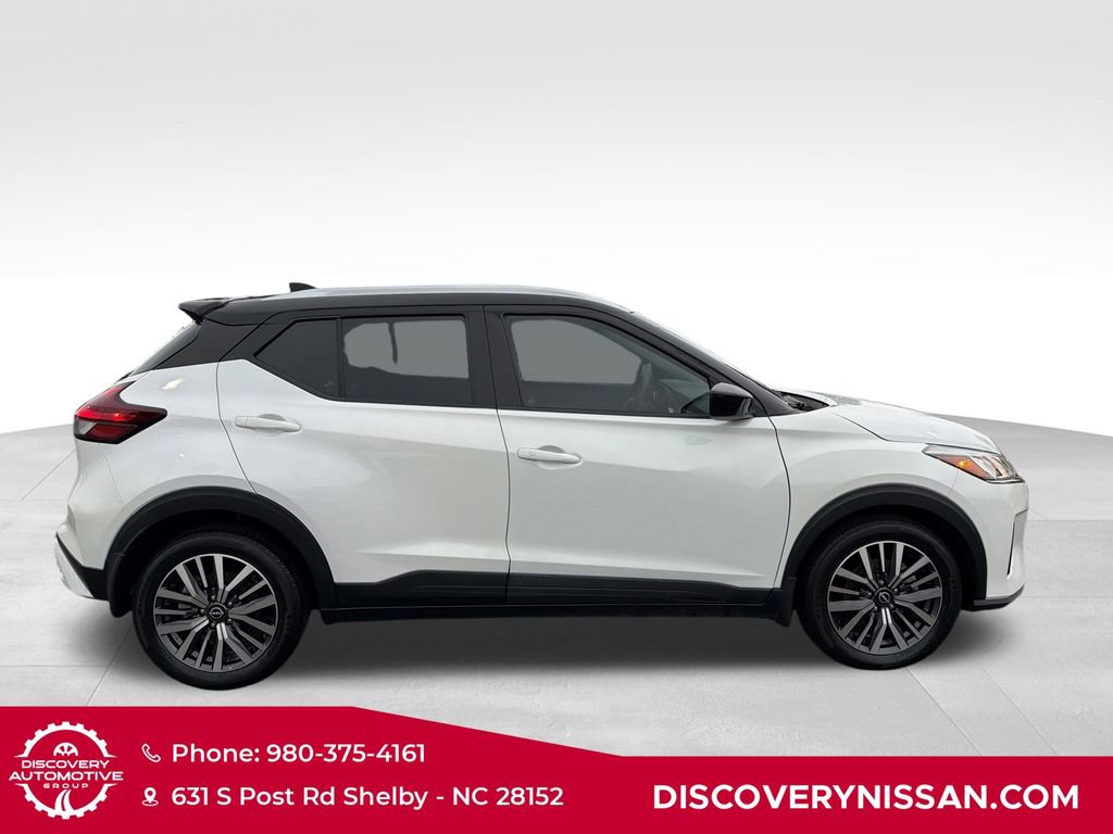 Certified 2024 Nissan Kicks SV FWD image 8