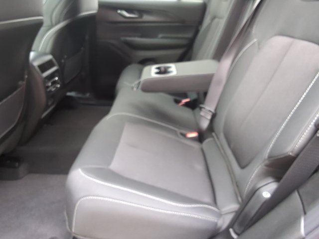 New 2026 Jeep Grand Cherokee Laredo X AWD/4WD image 22